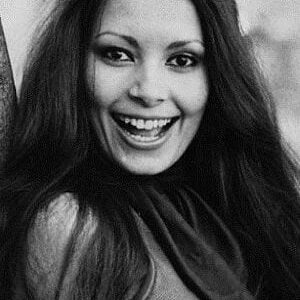 تصویر هنرمند Joni Flynn