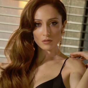 تصویر هنرمند Deniz Gündogdu