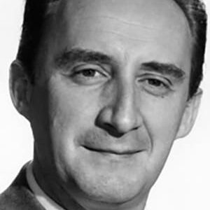 تصویر هنرمند Mario Nascimbene