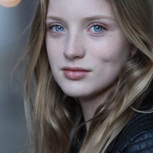 تصویر هنرمند Christa Beth Campbell