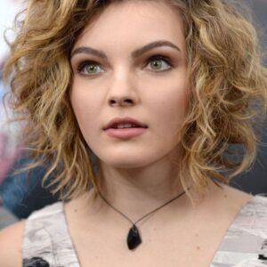 تصویر هنرمند Camren Bicondova