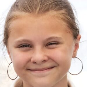 تصویر هنرمند Maya Vanderbeque