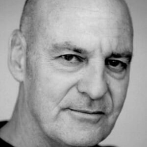 تصویر هنرمند Stephen Hall