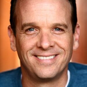 تصویر هنرمند Donald Sage Mackay