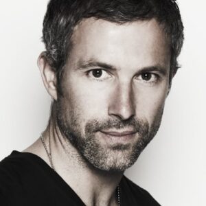 تصویر هنرمند Glenn Foster