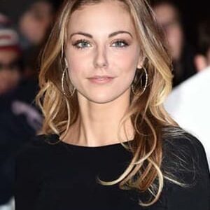 تصویر هنرمند Peggy Nesbitt