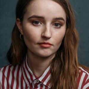 تصویر هنرمند Kaitlyn Dever