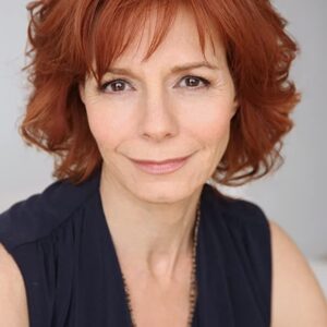 تصویر هنرمند Holly Hawkins