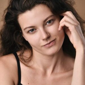 تصویر هنرمند Alina Zievakova