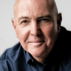 تصویر هنرمند Arnold Vosloo