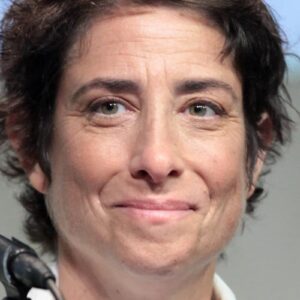 تصویر هنرمند Carolyn Strauss