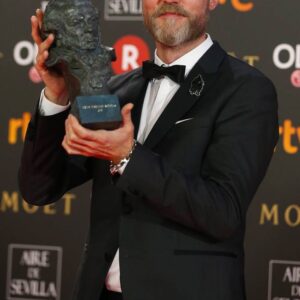 تصویر هنرمند Mikel Serrano