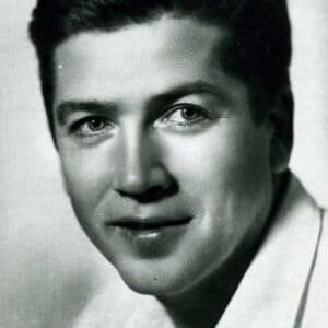 تصویر هنرمند Valentin Zubkov