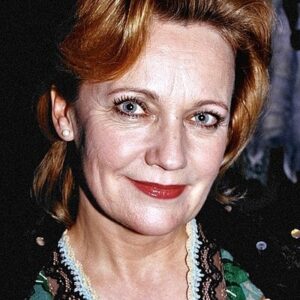 تصویر هنرمند Maria Pakulnis