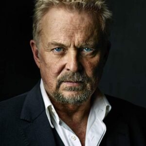 تصویر هنرمند Dennis Storhøi