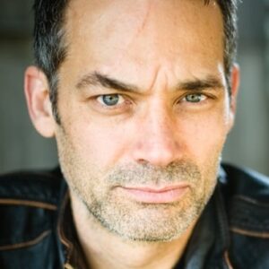 تصویر هنرمند Todd Thomson