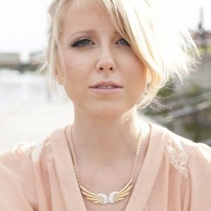 تصویر هنرمند Angela Galuppo