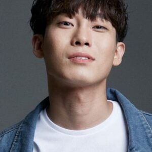 تصویر هنرمند Yoo Dong-Hun