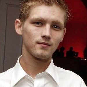 تصویر هنرمند Evan Ellingson