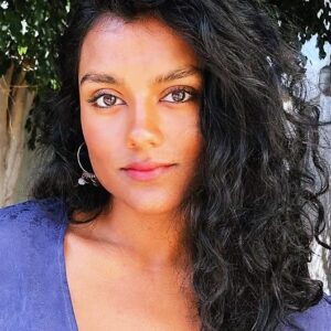 تصویر هنرمند Simone Ashley