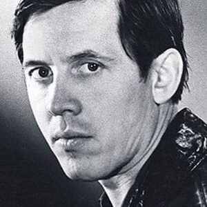 تصویر هنرمند Valeriy Zolotukhin