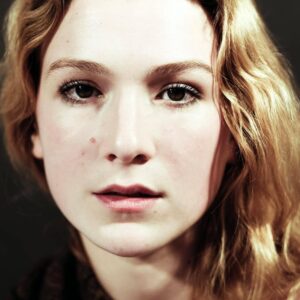 تصویر هنرمند Isabela Ferrer