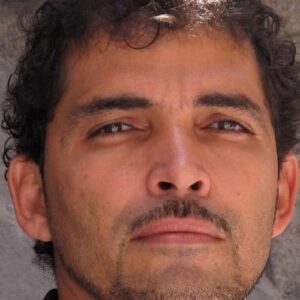 تصویر هنرمند Vladimir Cruz