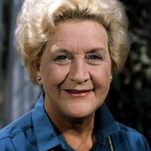 تصویر هنرمند Mollie Sugden