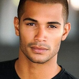 تصویر هنرمند Nathan Owens