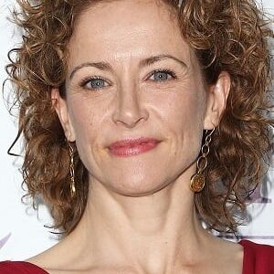 تصویر هنرمند Leslie Hope