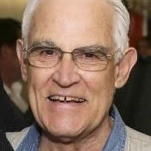 تصویر هنرمند Bernard Lloyd