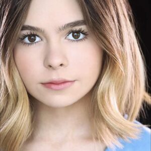 تصویر هنرمند Addison Riecke