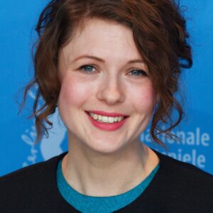 تصویر هنرمند Hannah Steele