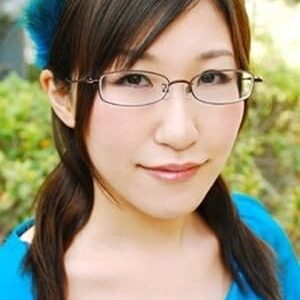 تصویر هنرمند Kaoru Akiyama