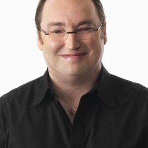 تصویر هنرمند Simon J. Smith