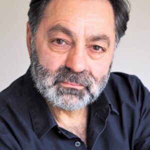 تصویر هنرمند Nasser Memarzia