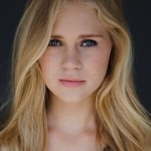 تصویر هنرمند Sidney Fullmer