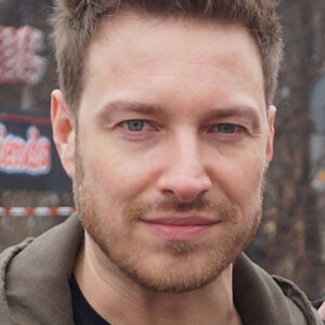 تصویر هنرمند Maciej Jachowski