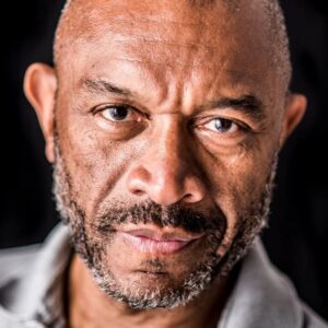 تصویر هنرمند Bruce Lester-Johnson