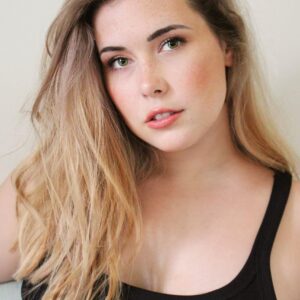 تصویر هنرمند Kayleigh Choiniere