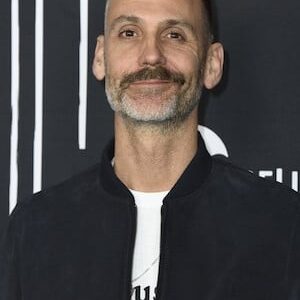 تصویر هنرمند Peter Hoar