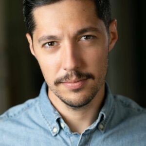 تصویر هنرمند Nick Arapoglou