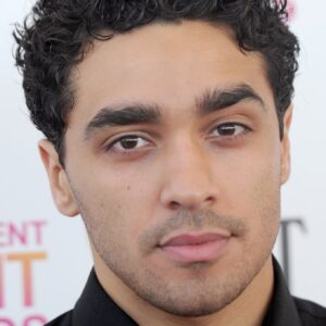 تصویر هنرمند E.J. Bonilla