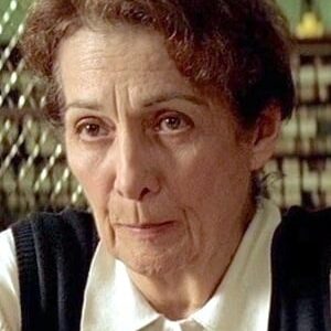 تصویر هنرمند Betty Miller