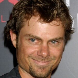 تصویر هنرمند Channon Roe