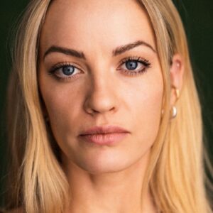 تصویر هنرمند Lucy Martin