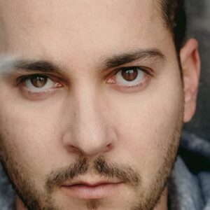 تصویر هنرمند Adam Rodness