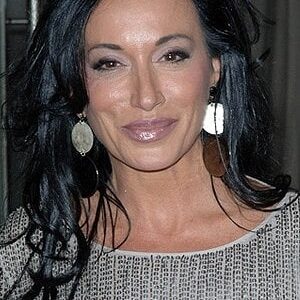 تصویر هنرمند Nancy Dell'Olio