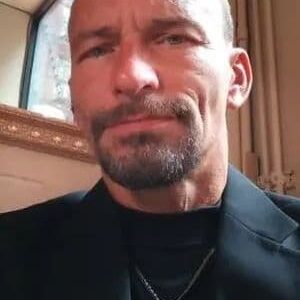 تصویر هنرمند Aleks Alifirenko Jr.