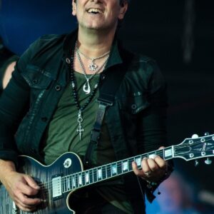 تصویر هنرمند Vivian Campbell